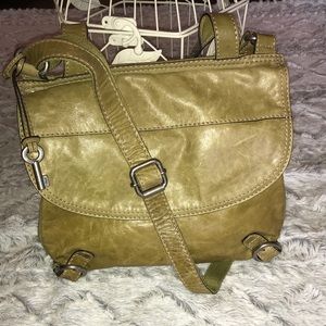 Canvas and leather fossil cross body🐼🐼🐼